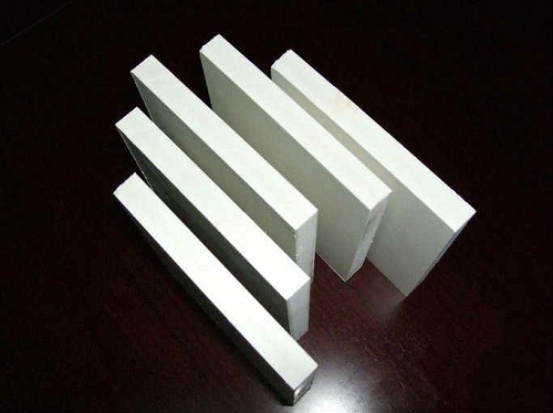 再生泡沫板添加熒光增白劑有什么效果？